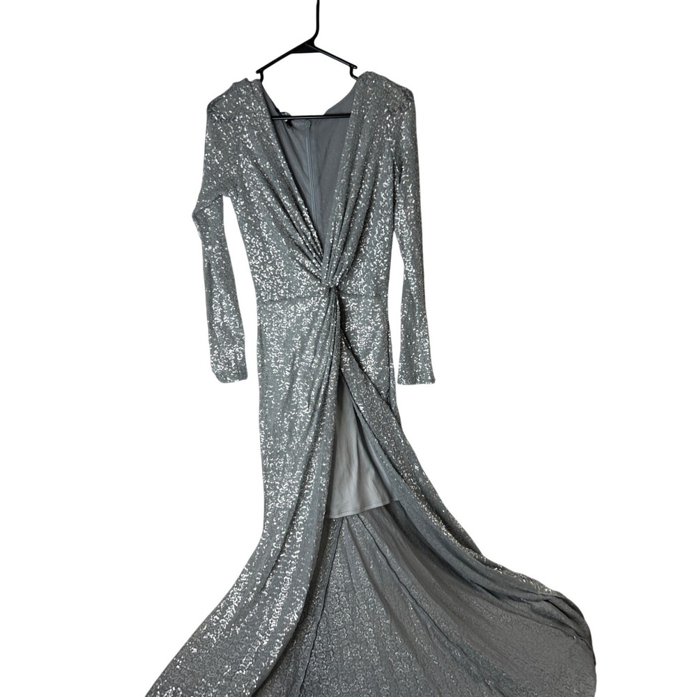 Gorgeous! Bebe Silver Sequin Long Sleeve Gown V-Neck Formal Dress Small